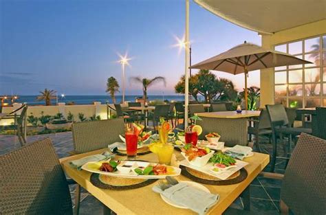 Images of The Beach Hotel - 4 Star Port Elizabeth Luxury Hotel - South ...