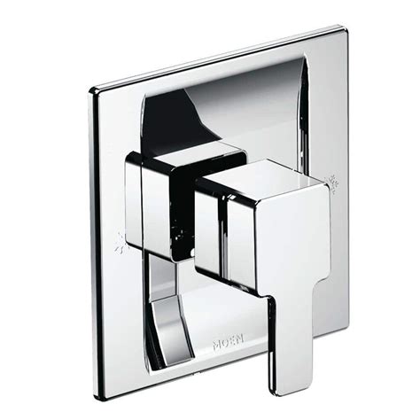 MOEN 90-Degree Moentrol Tub/Shower Trim Kit in Chrome (Valve Not ...