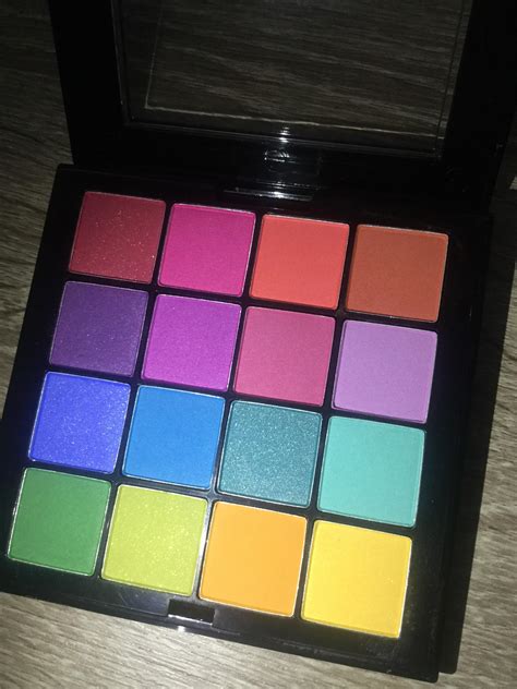 NYX Ultimate Brights | My first colorful eyeshadow palette : r/cleanmakeup