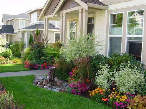 Gardening and Landscaping: Front Yard Landscaping