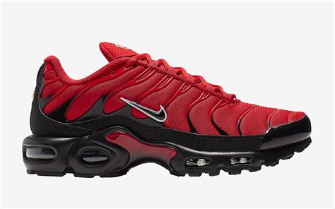 Available Now // Nike Air Max Plus "University Red" | HOUSE OF HEAT