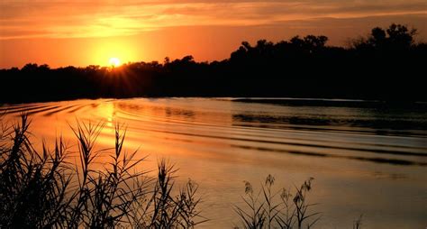 river sunset | Nature photography, Sunset, Sunrise sunset