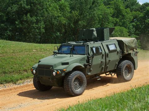 US Army Tests HUMVEE Replacement Pickups | Tundra Headquarters Blog