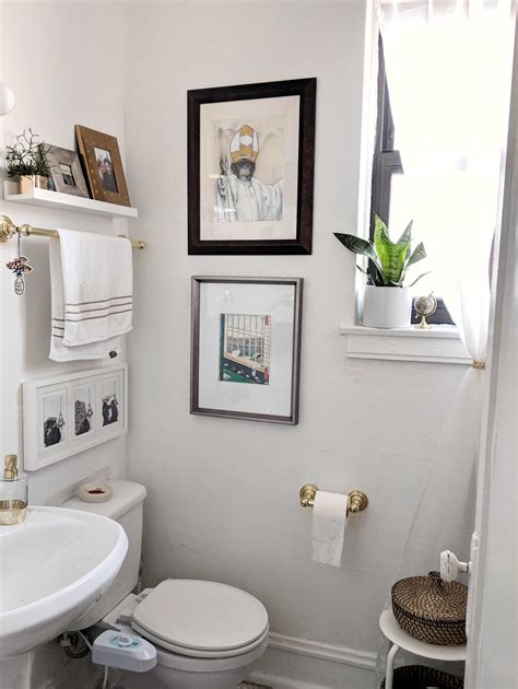 Small Bathroom Design & Storage Ideas | Apartment Therapy