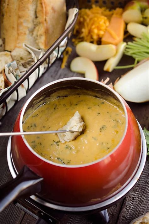 Zesty Cheddar Fondue