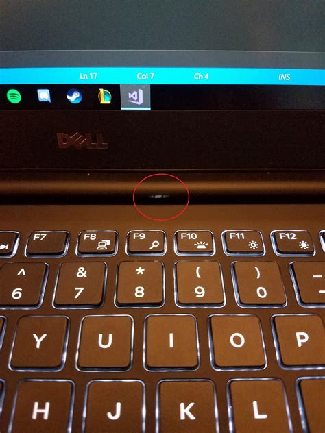 Dell XPS 15 9560 - Is the backlight supposed to leak out from the ...