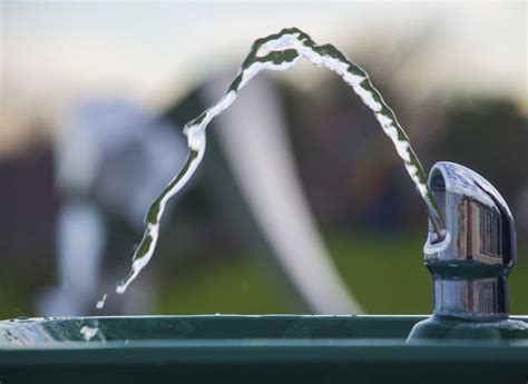 Chicago just shut down hundreds of public drinking fountains because of ...