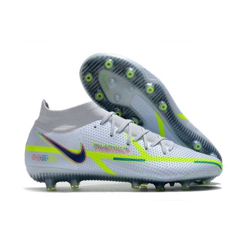 Shop Nike Phantom GT Football Boots & Soccer Cleats on YPsoccer