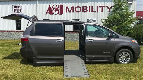 2016 Toyota Sienna | BraunAbility Toyota Rampvan Xi | A&J Mobility