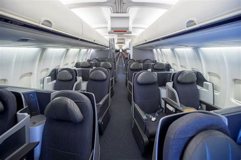 American Airlines 757 Getting Refurbished With New Cabins - Points ...