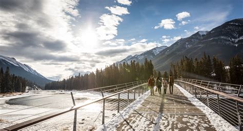 Bow River Trail to Bow Falls | Banff & Lake Louise Tourism