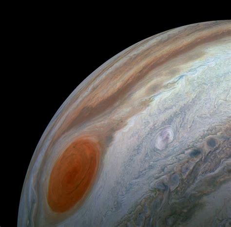 Scientists peer into the depths of Jupiter's great red spot | CBC Radio