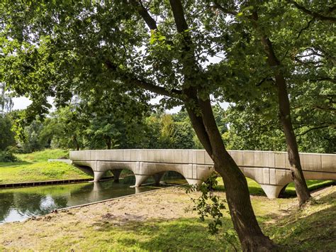 World’s longest 3D printed concrete pedestrian bridge unveiled in ...