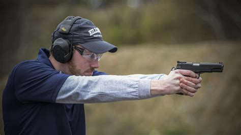 Top 5 Pistol Shooting Stances - The Armory Life