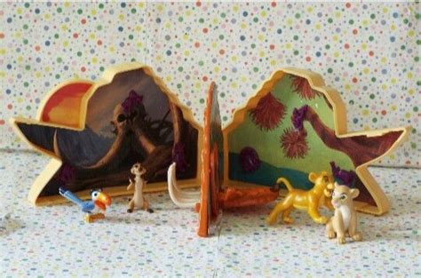 Lion King playset | Disney lion king, Lion king, The lion sleeps tonight