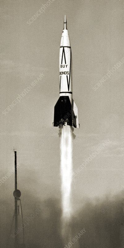 V-2 rocket launch in USA - Stock Image - S200/0135 - Science Photo Library