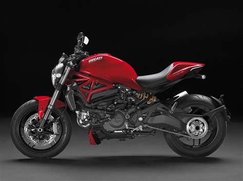 2014 Ducati Monster 1200 - Water-Cooling an Icon - Asphalt & Rubber