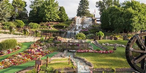 Pirate's Cove Adventure Golf - Mini Golf and More! | WisDells