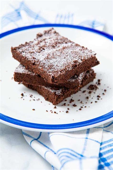 Chocolate Concrete - A School Dinner Recipe | Greedy Gourmet