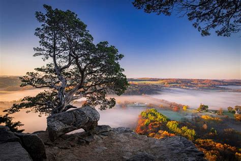 The 10 Best Hiking Trails in the Wisconsin Dells - Territory Supply