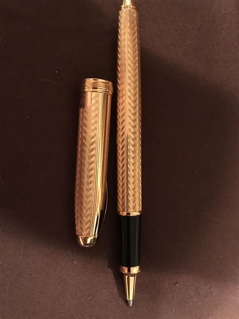 Help id this gold Cross pen please! : pens