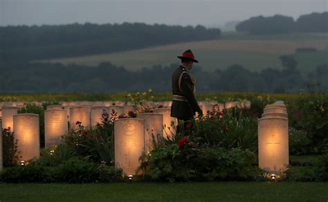 Commemorating the Battle of the Somme - ABC News