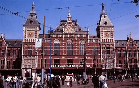 Central Station - Amsterdam Photo (346315) - Fanpop