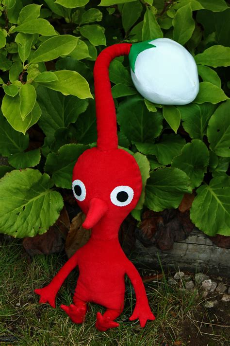 Red Pikmin by LittleWikis on DeviantArt