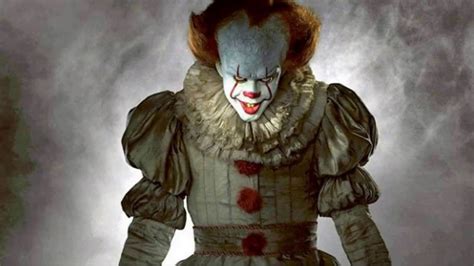 IT review - killer clown is kids' stuff