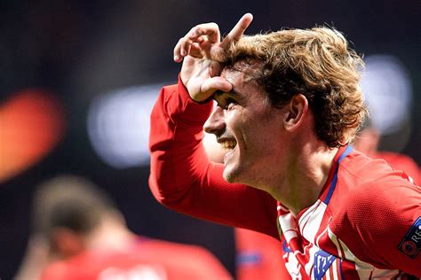 Griezmann Celebration L / Griezmann: "My goal celebration is a tribute ...