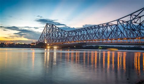 Howrah Bridge Kolkata: Architecture, structure, history, facts