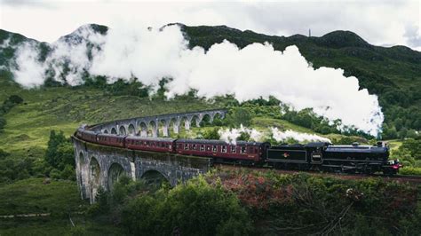 Riding the Harry Potter Train in Scotland • Riley's Roves