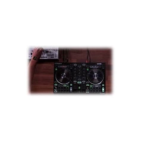 Best Buy: Roland DJ-202 Serato Lite DJ Controller Black DJ-202