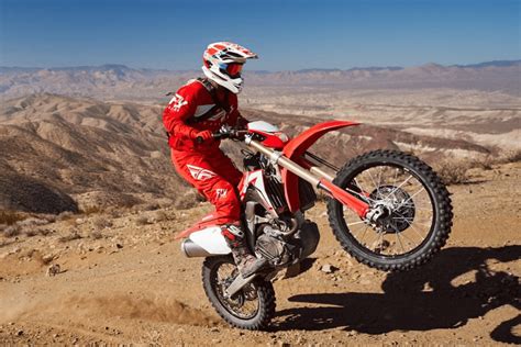 Honda CRF450X Review – Expert Advice by RBM