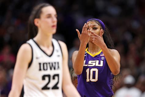 No. 3 LSU Tigers beat No. 2 Iowa Hawkeyes in the NCAA women's ...