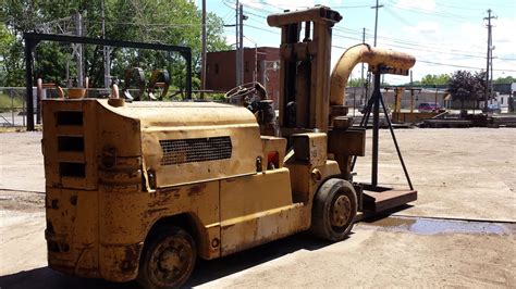 28,000lb Ugly Towmotor Forklift For Sale 14 Ton - Call 616-200-4308