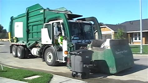 Garbage Trucks - YouTube