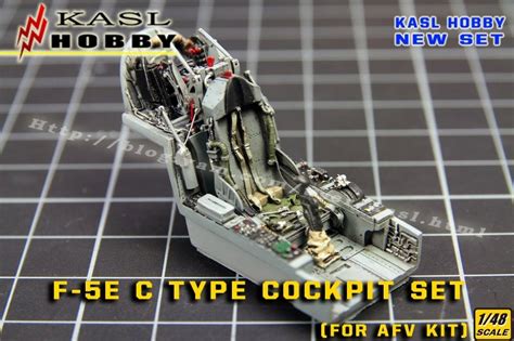 F-5E C Type cockpit set ejection seat