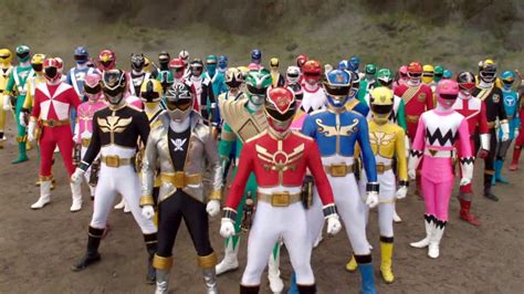 Power Rangers Megaforce Returns Too Much to Its Roots — GeekTyrant