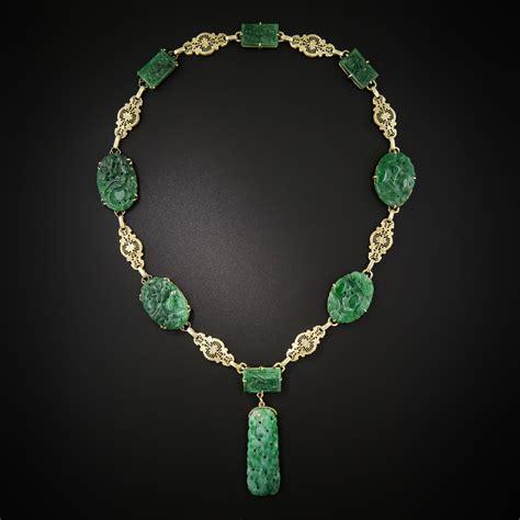 Vintage Natural Carved Jade Necklace