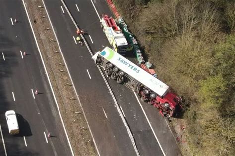 M5 reopens fully nearly 24 hours after dramatic lorry crash - Devon Live