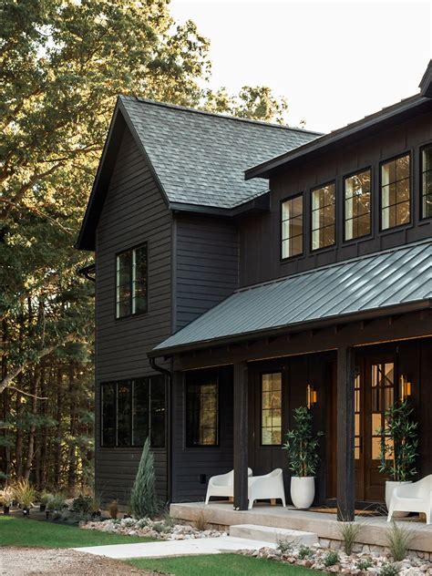 The Modern Farmhouse Exterior Is Embracing a New Look | domino