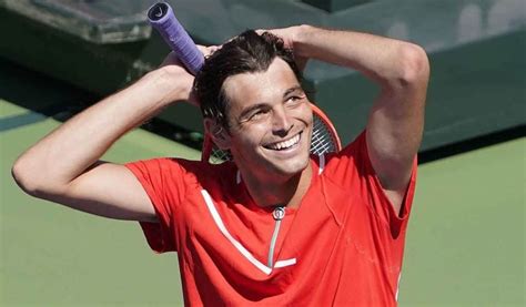 Taylor Fritz Racquet – What Does He Use? - Tennis Passionate