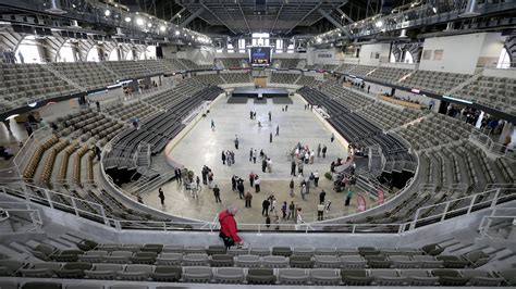 NCAA Tournament 2021 site: What to know about Indiana Farmers Coliseum