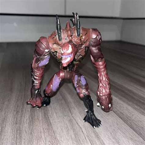 MARVEL TOY BIZ Deep Sea Venom 1997 Action Figure Spider-Man Carnage ...