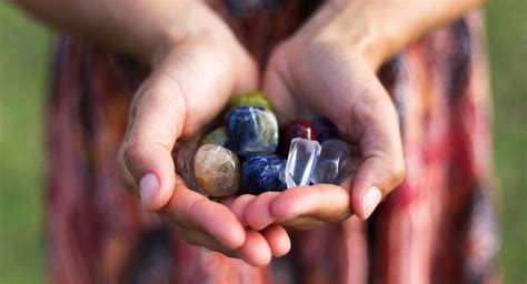 7 Great Healing Crystals for Stress and Anxiety - In NewsWeekly