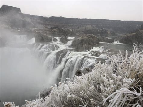 Shoshone falls east of twin falls displays a frosted winter wonderland ...