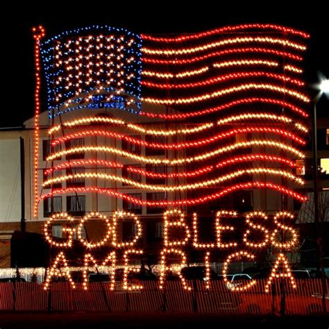 Patriotic Archives - Commercial Holiday Decorations & Seasonal Banners