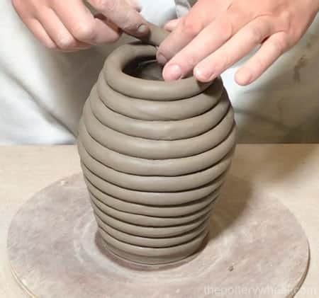 How to Make Coil Pots – 5 Great Coil Pottery Techniques