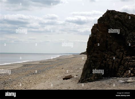 Coastal erosion at Hornsea on the east coast Yorkshire Stock Photo - Alamy